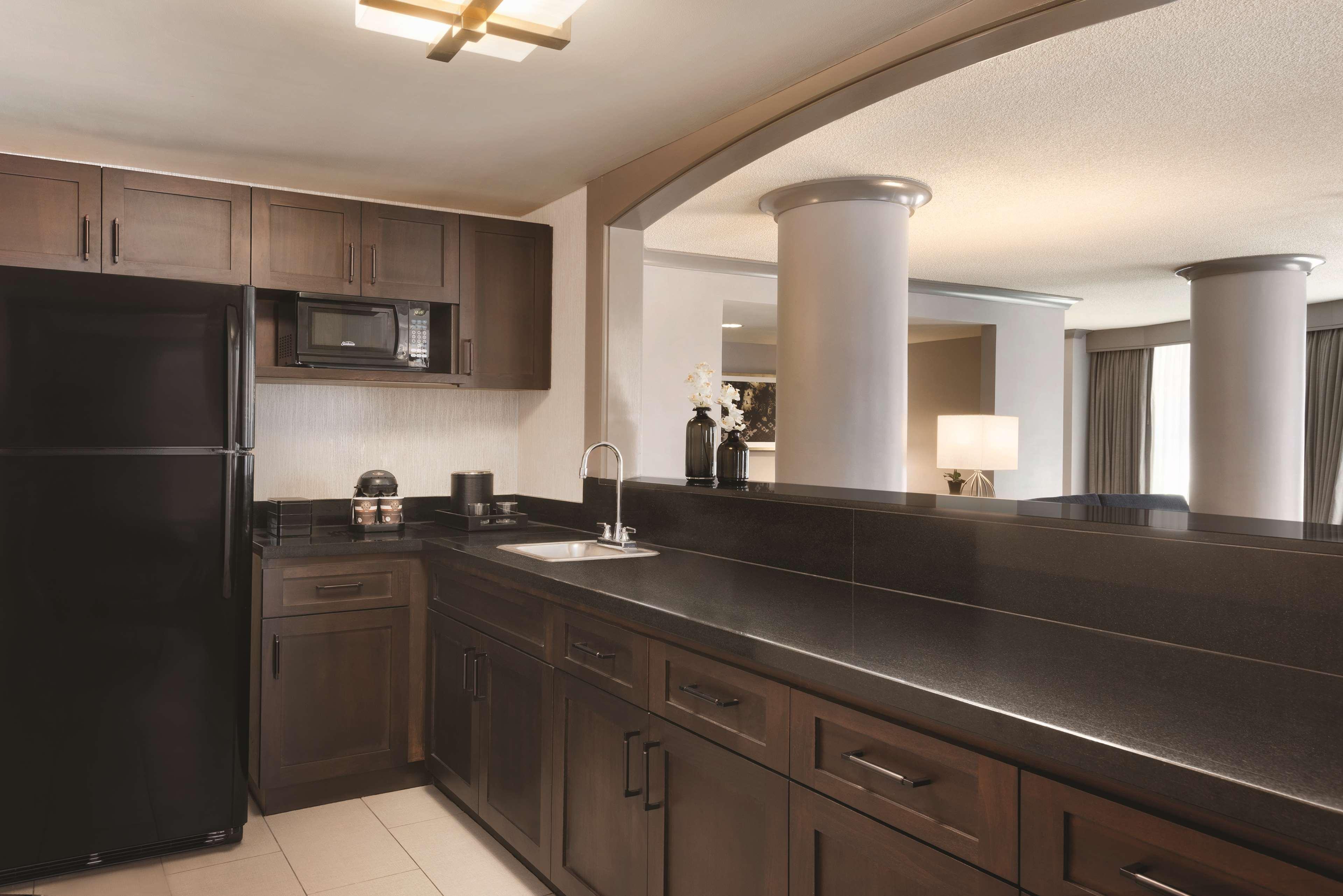 Embassy Suites By Hilton Atlanta At Centennial Olympic Park Екстериор снимка