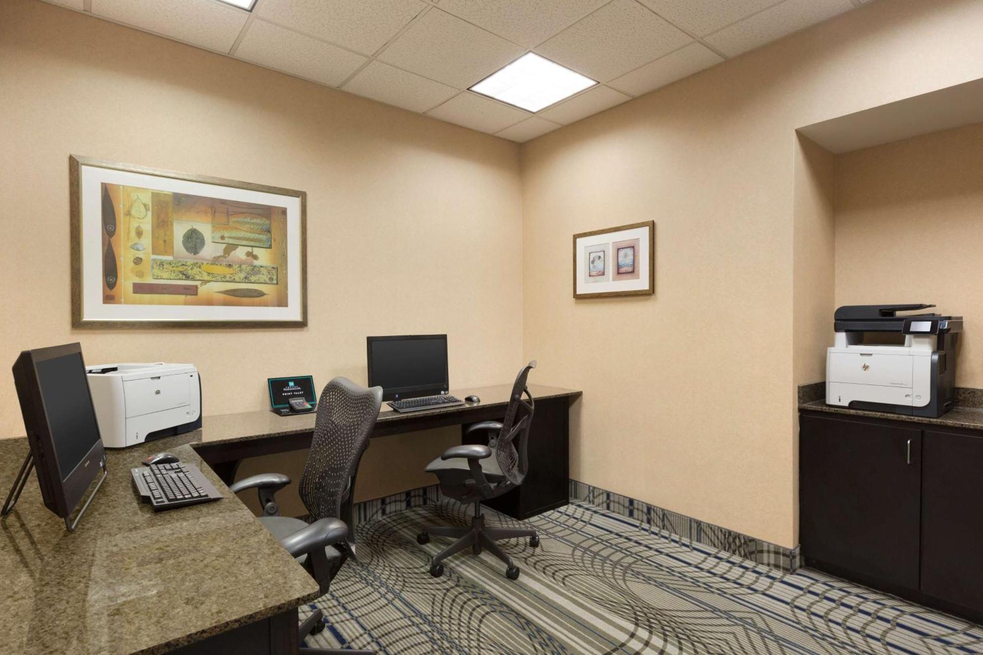 Embassy Suites By Hilton Atlanta At Centennial Olympic Park Екстериор снимка