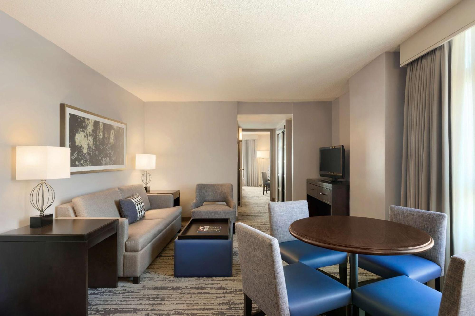 Embassy Suites By Hilton Atlanta At Centennial Olympic Park Екстериор снимка