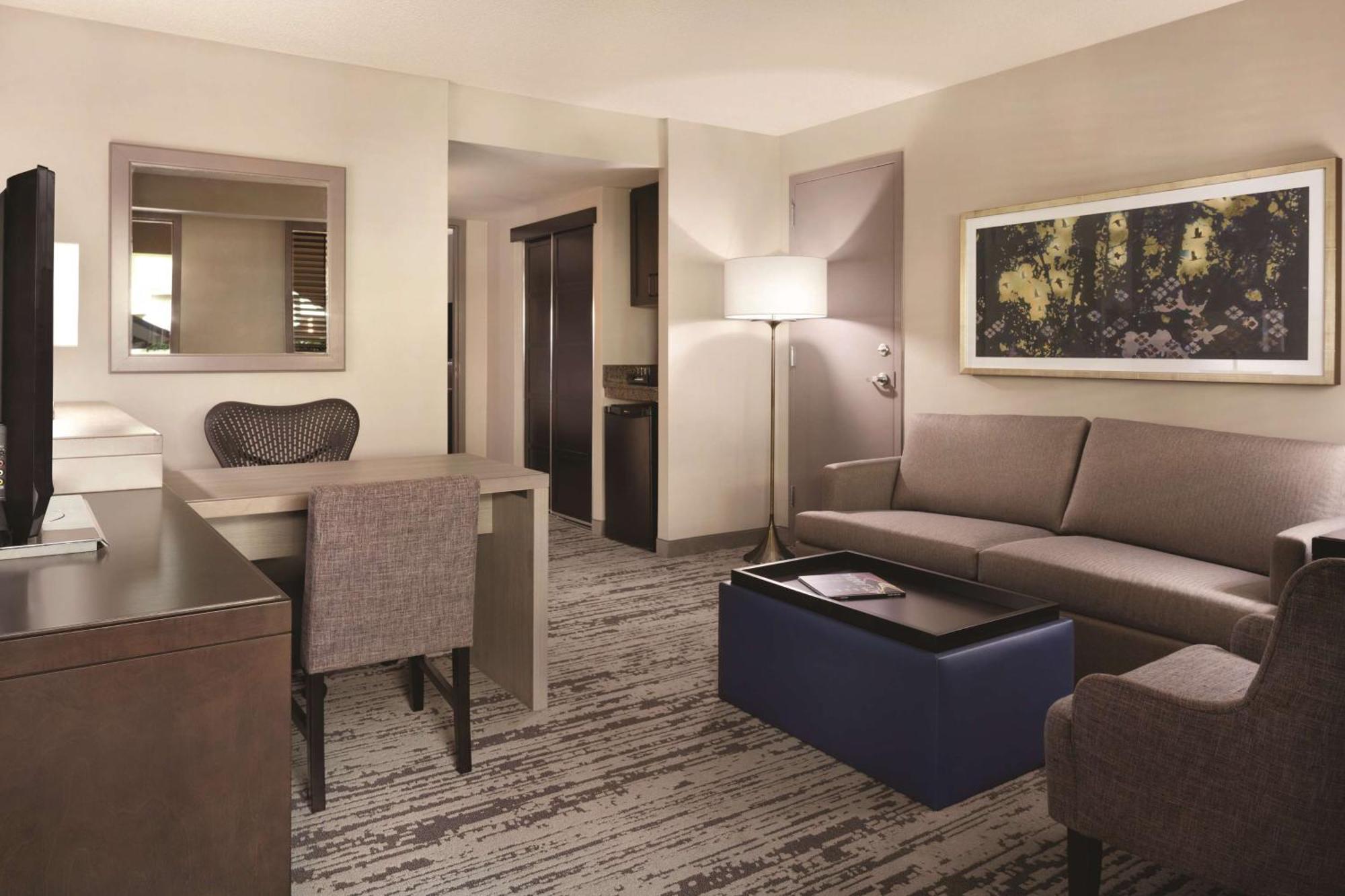 Embassy Suites By Hilton Atlanta At Centennial Olympic Park Екстериор снимка