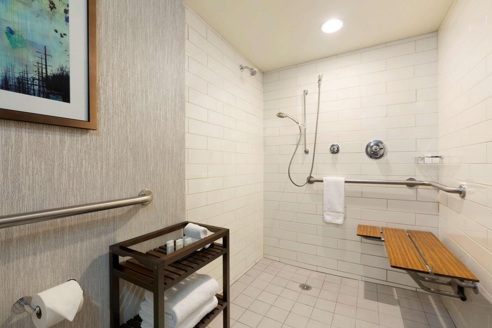 Embassy Suites By Hilton Atlanta At Centennial Olympic Park Екстериор снимка