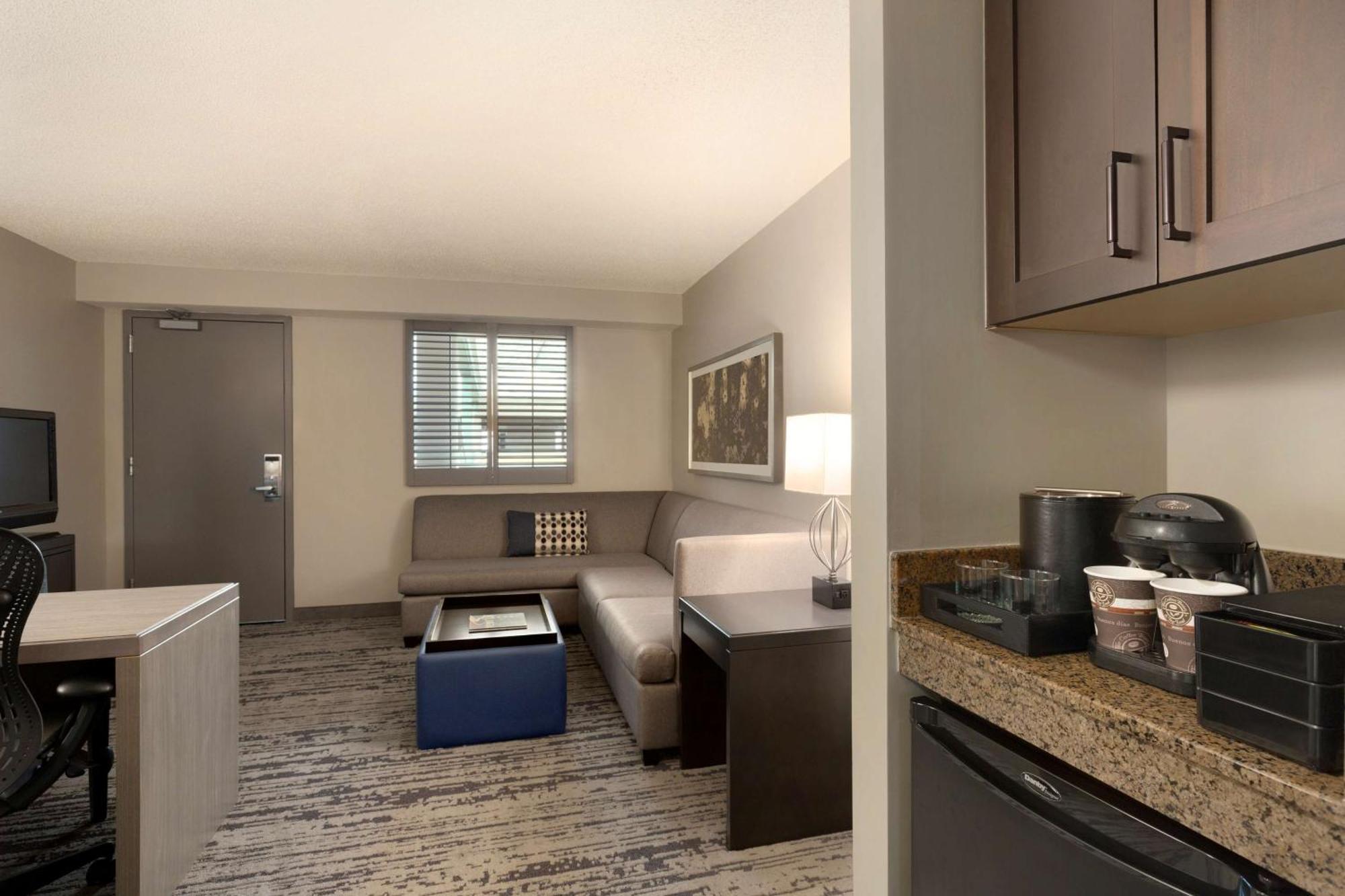 Embassy Suites By Hilton Atlanta At Centennial Olympic Park Екстериор снимка