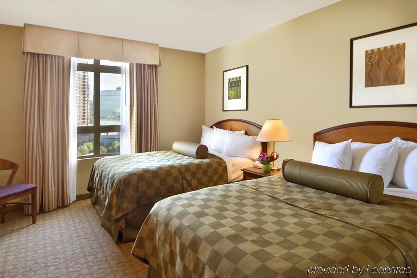 Embassy Suites By Hilton Atlanta At Centennial Olympic Park Стая снимка