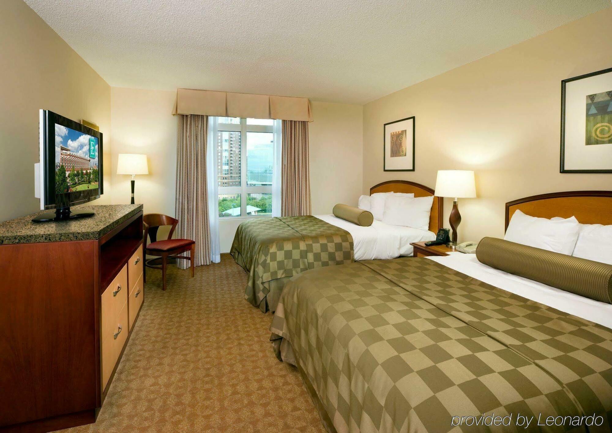 Embassy Suites By Hilton Atlanta At Centennial Olympic Park Екстериор снимка