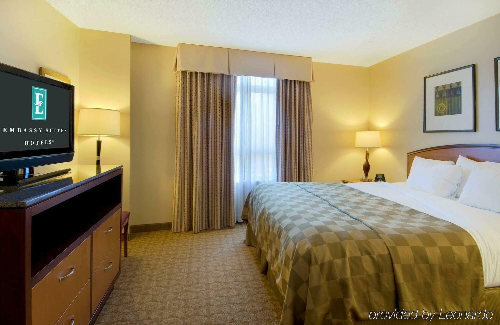 Embassy Suites By Hilton Atlanta At Centennial Olympic Park Екстериор снимка
